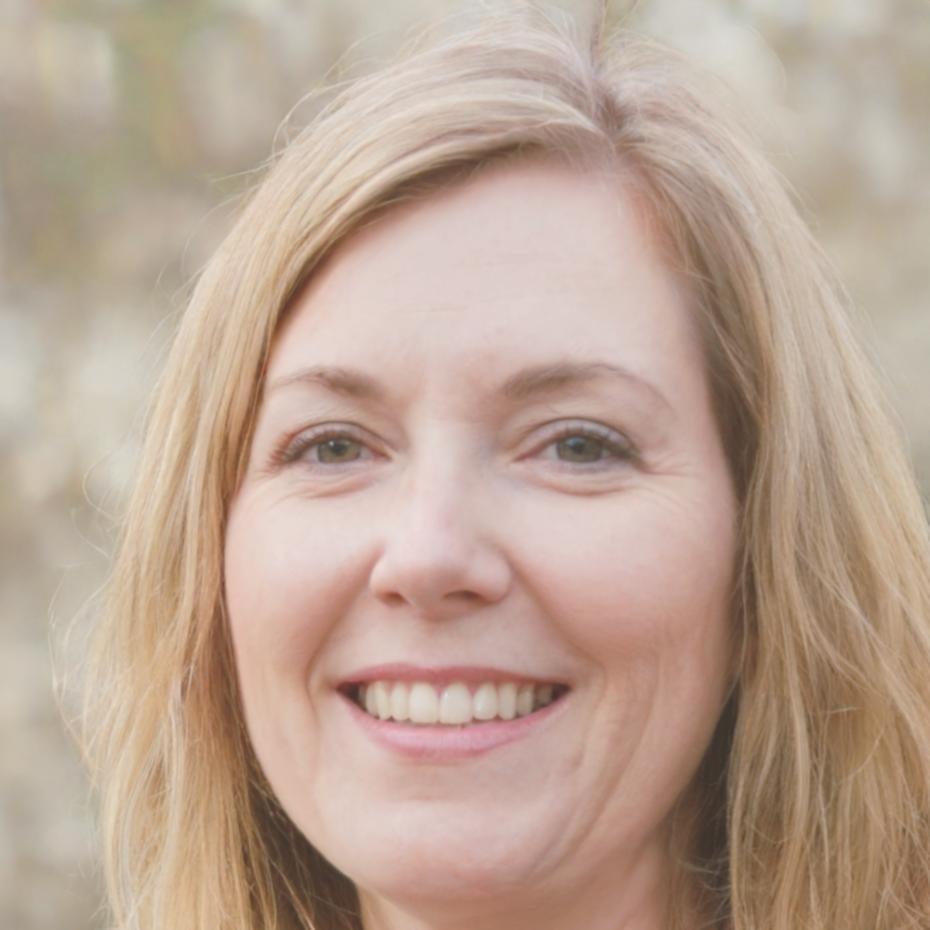 Siobhan Kwan, VP of Product Development